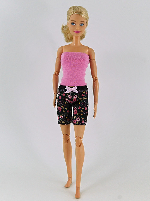 Barbie - Růžovočerné šortky — foto 2