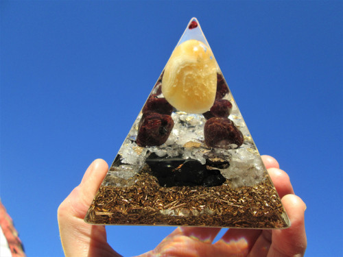 Org. pyramida ,, Životní energie " — foto 3