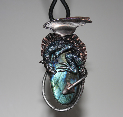 Dračí amulet — foto 5