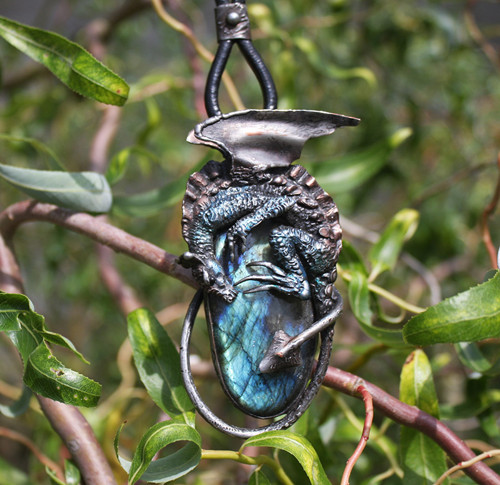 Dračí amulet — foto 4
