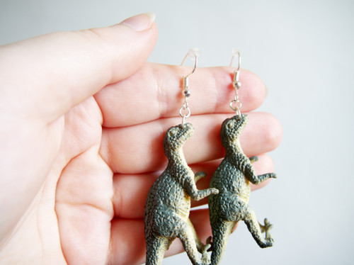 Dinosauří náušnice — foto 3