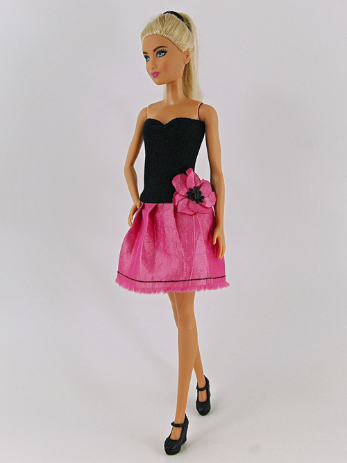 Barbie - šaty s květinou — foto 2
