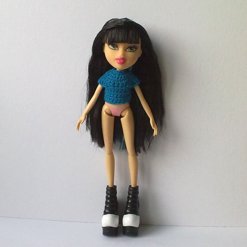 Oblečky pro BRATZ - svetřík — foto 2