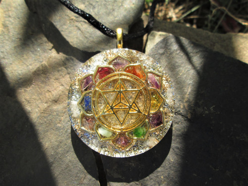 Org. šperk ,, Sri Yantra v čakrách " — foto 5