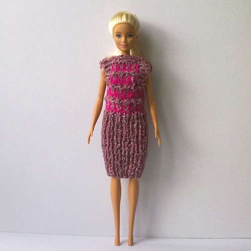 Oblečky pro Barbie - šaty — foto 2