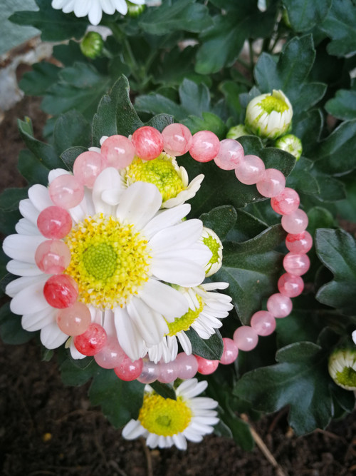 Náramek z minerálů - jadeit cherry — foto 2