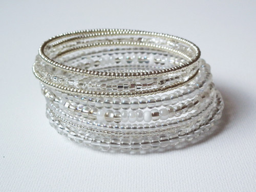 Silver and white elegance - náramek — foto 3