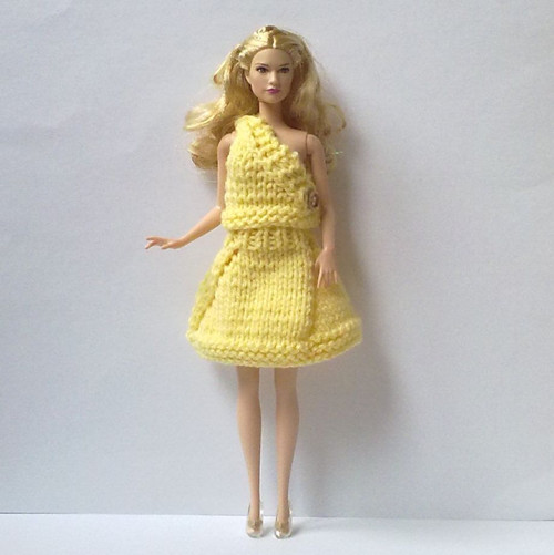 Oblečky pro Barbie - top, sukně — foto 3