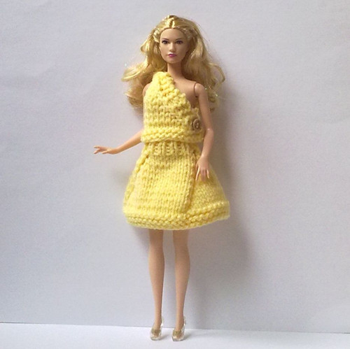Oblečky pro Barbie - top, sukně — foto 4