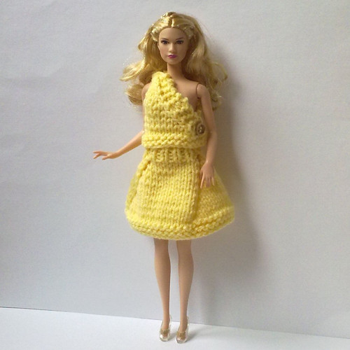 Oblečky pro Barbie - top, sukně — foto 2