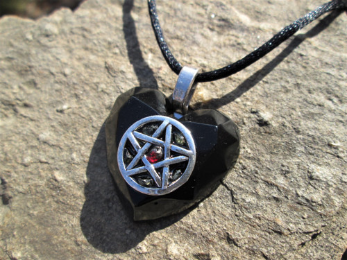 Šperk ,, Pentagram regenerace " — foto 2