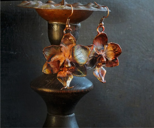 Pokovená orchidej náušnice — foto 5