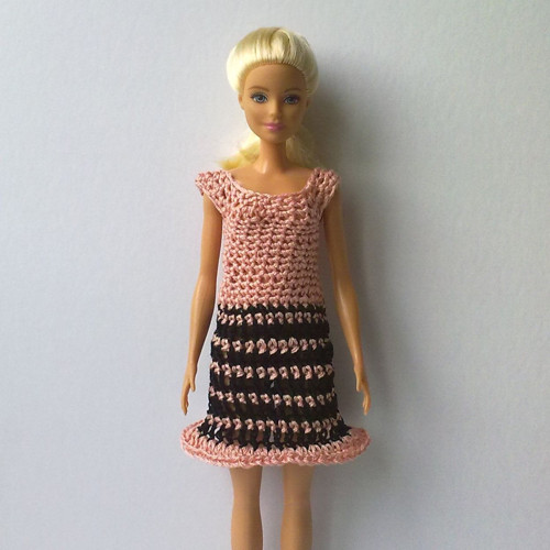Oblečky pro Barbie - šaty — foto 2