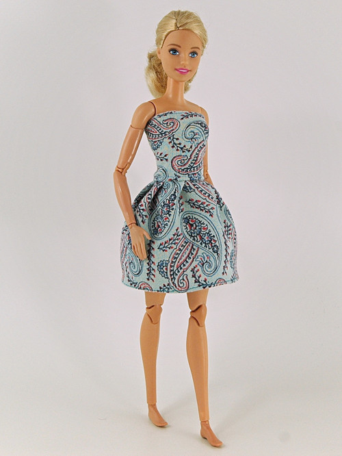 Barbie - šaty s kašmírovým vzorem — foto 2