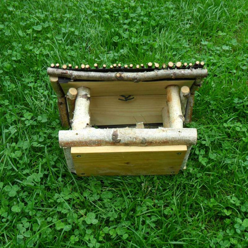 Krmítko PRAVÝ ÚHEL — foto 3