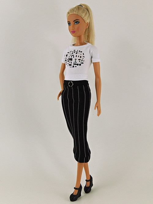 Barbie - Tričko s bludištěm — foto 2