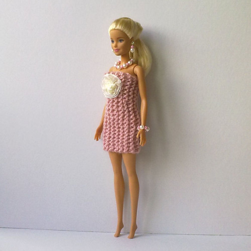 Oblečky pro Barbie - šaty — foto 3