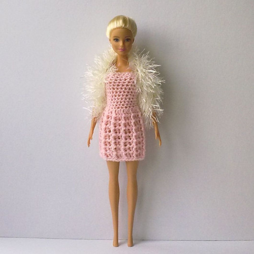 Oblečky pro Barbie - šaty, boa — foto 2