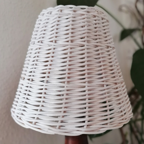Bílé stínidlo — foto 3