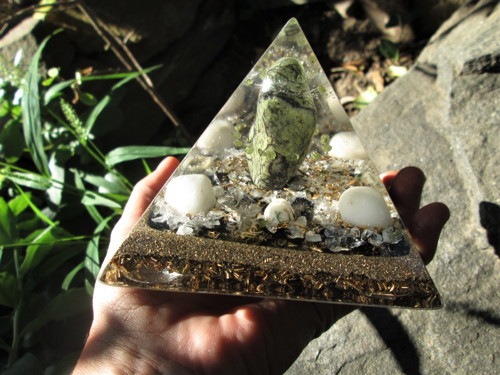 Org. pyramida ,, Andělské meditace " — foto 4