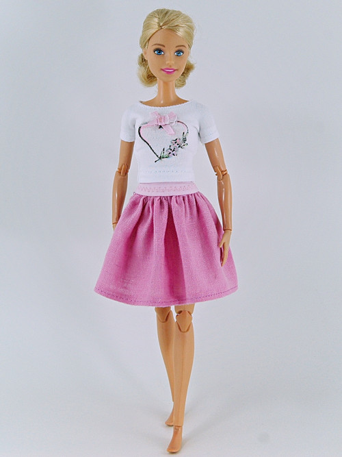 Barbie - Tričko se srdíčkem — foto 2