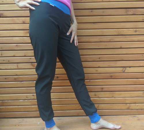 Dámské zimní softshellové kalhoty-černá/modrá — foto 3