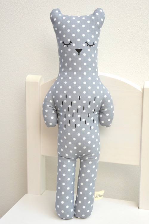 Bubu Bear grey, white dots II. — foto 2