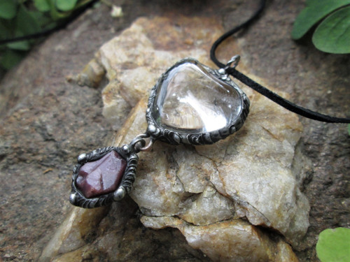 Šperk ,, Magický štít " s rubínem — foto 2