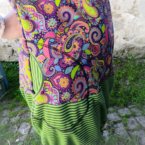Šatičky barevné s pruhy — foto 3