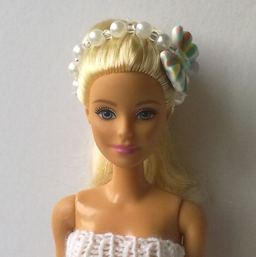 Čelenka pro Barbie - elegantní mašle — foto 3