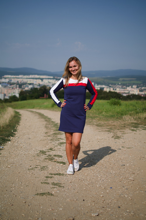 Teplákové šaty — foto 2
