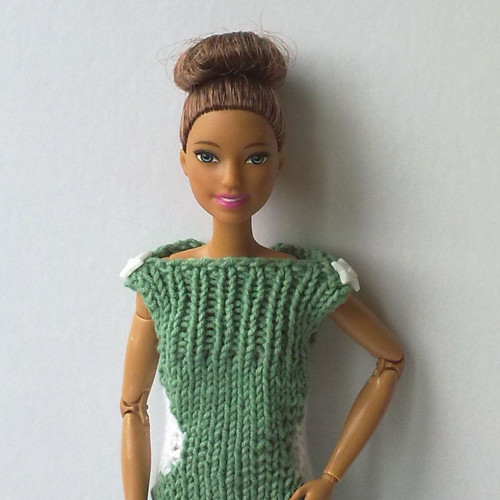 Oblečky pro Barbie - šaty — foto 3