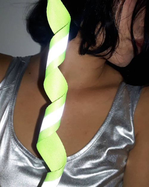 Reflexní choker — foto 4
