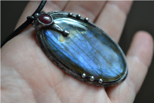 Amulet — foto 3