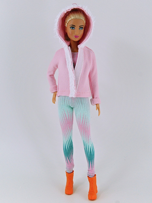 Barbie - Růžová bunda — foto 4