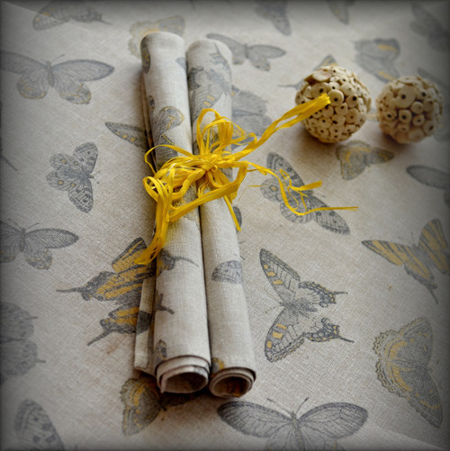Ubrousek - Butterfly — foto 2