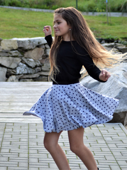 Kolová sukýnka s puntíky — foto 2
