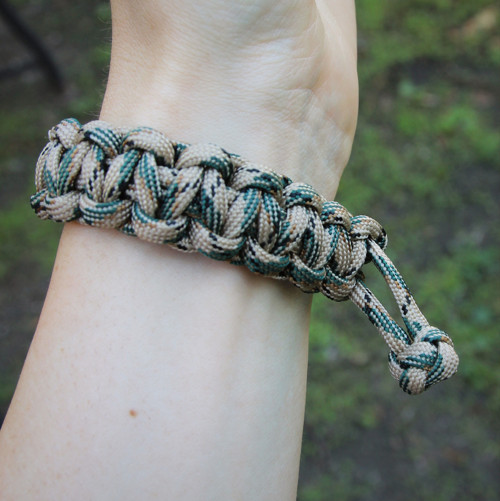 Paracord náramek — foto 2