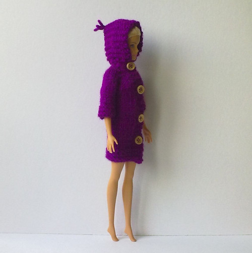 Oblečky pro Barbie - kabát — foto 3