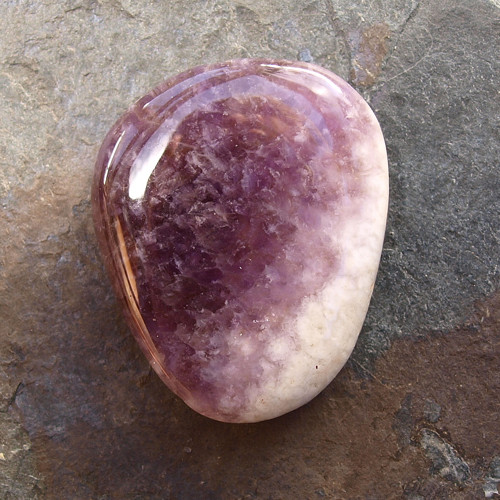Ametyst, placka 44 x 36 mm — foto 3