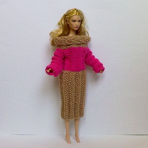 Oblečky pro Barbie - šaty — foto 2