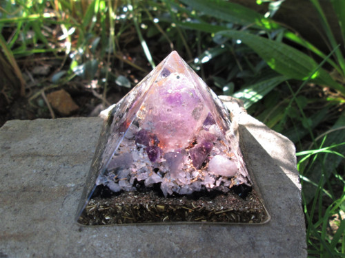 Org. pyramida ,, Vyššího vědomí " — foto 2