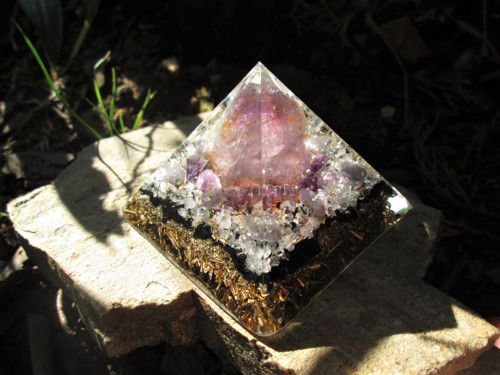 Org. pyramida ,, Vyššího vědomí " — foto 4
