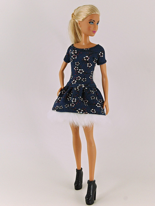 Barbie - Zimní šaty — foto 3