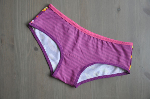 Cosy & Cutty kalhotky vel. M — foto 2