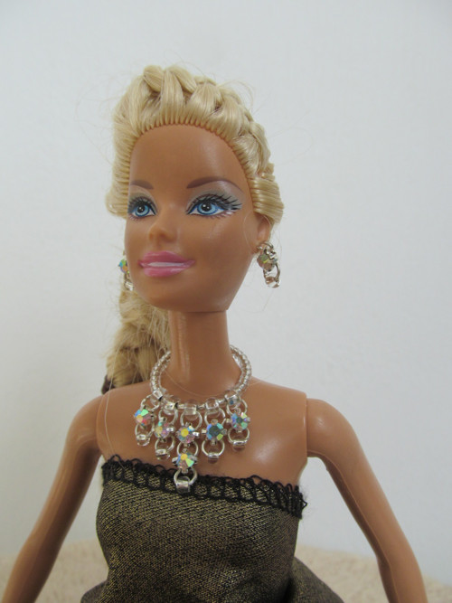 Souprava - náhrdelník a náušnice pro Barbie — foto 2