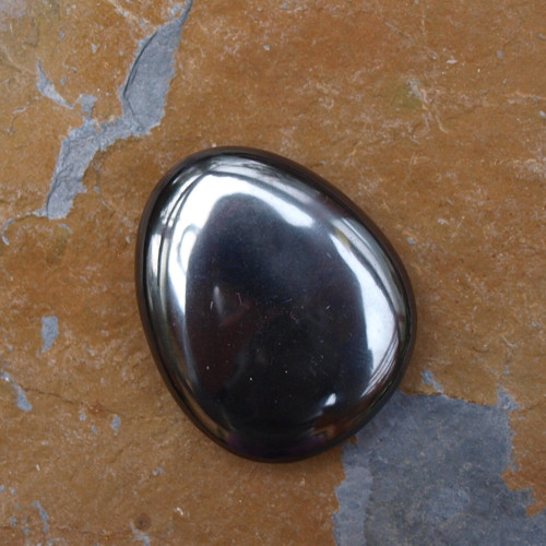 Hematit, placka 31 x 25 mm — foto 2