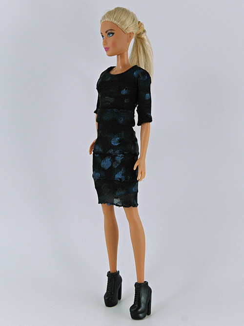 Barbie - Kostýmek se sukní — foto 3
