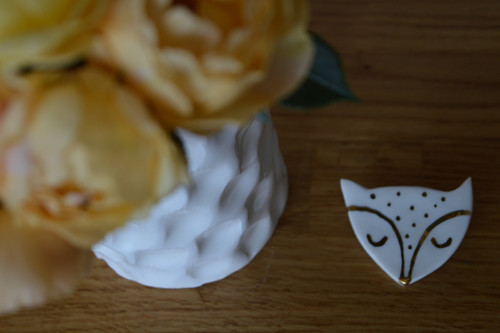 Porcelánová vázička s otisky 1 — foto 5