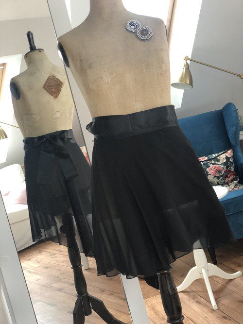 Sukně Sára černá — foto 3